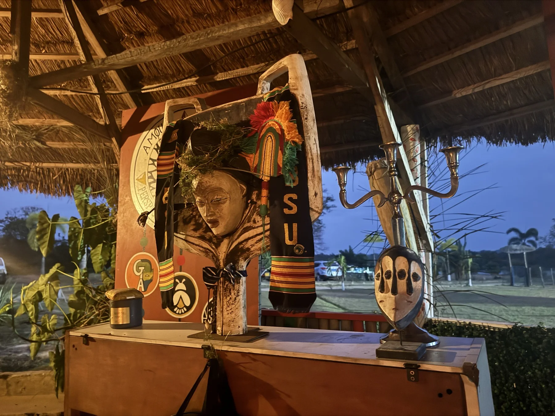 L’espace du temple de la Soucoupe à Ndossi