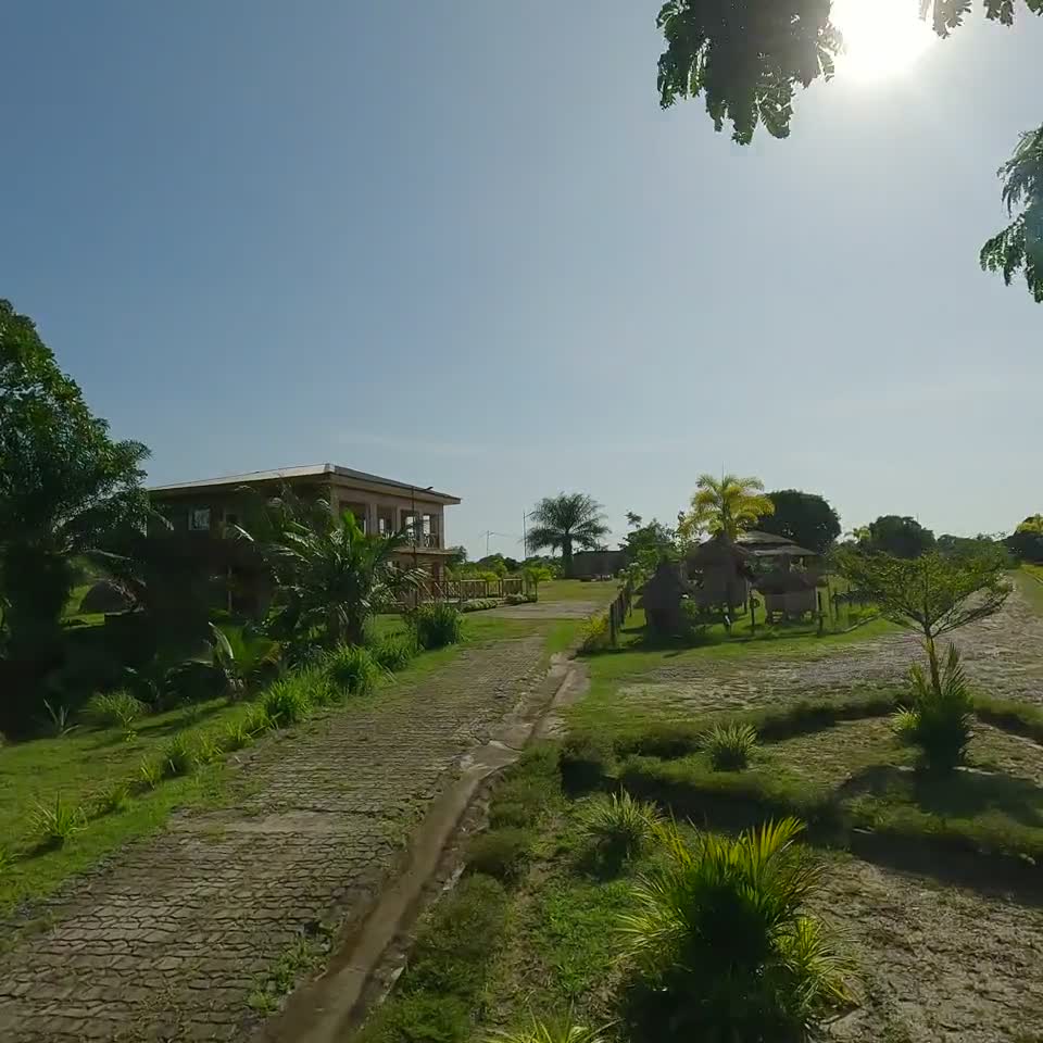 Une promenade à Ndossi
